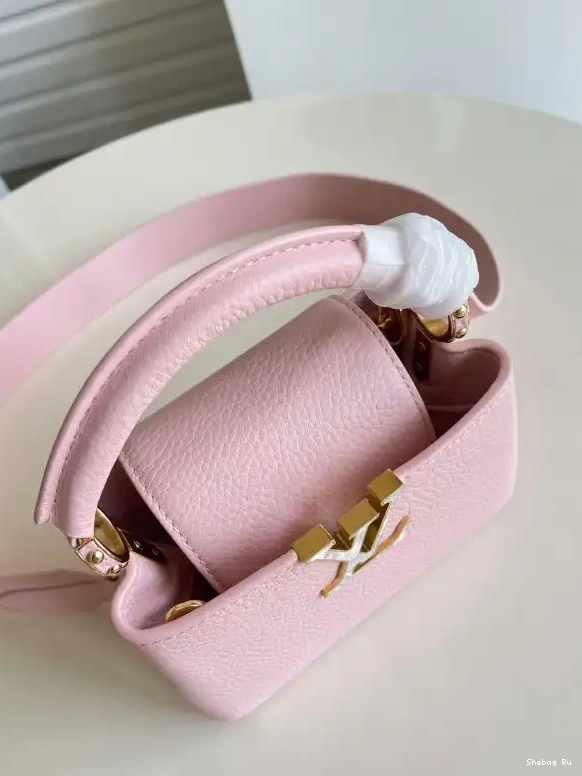 VUITTON LOUIS MINI CAPUCINES 0531
